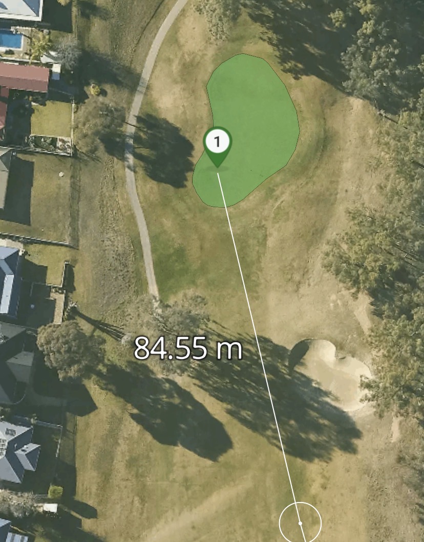 ShotMaker aerial view showing RTK GPS accuracy with 84.55m distance to hole